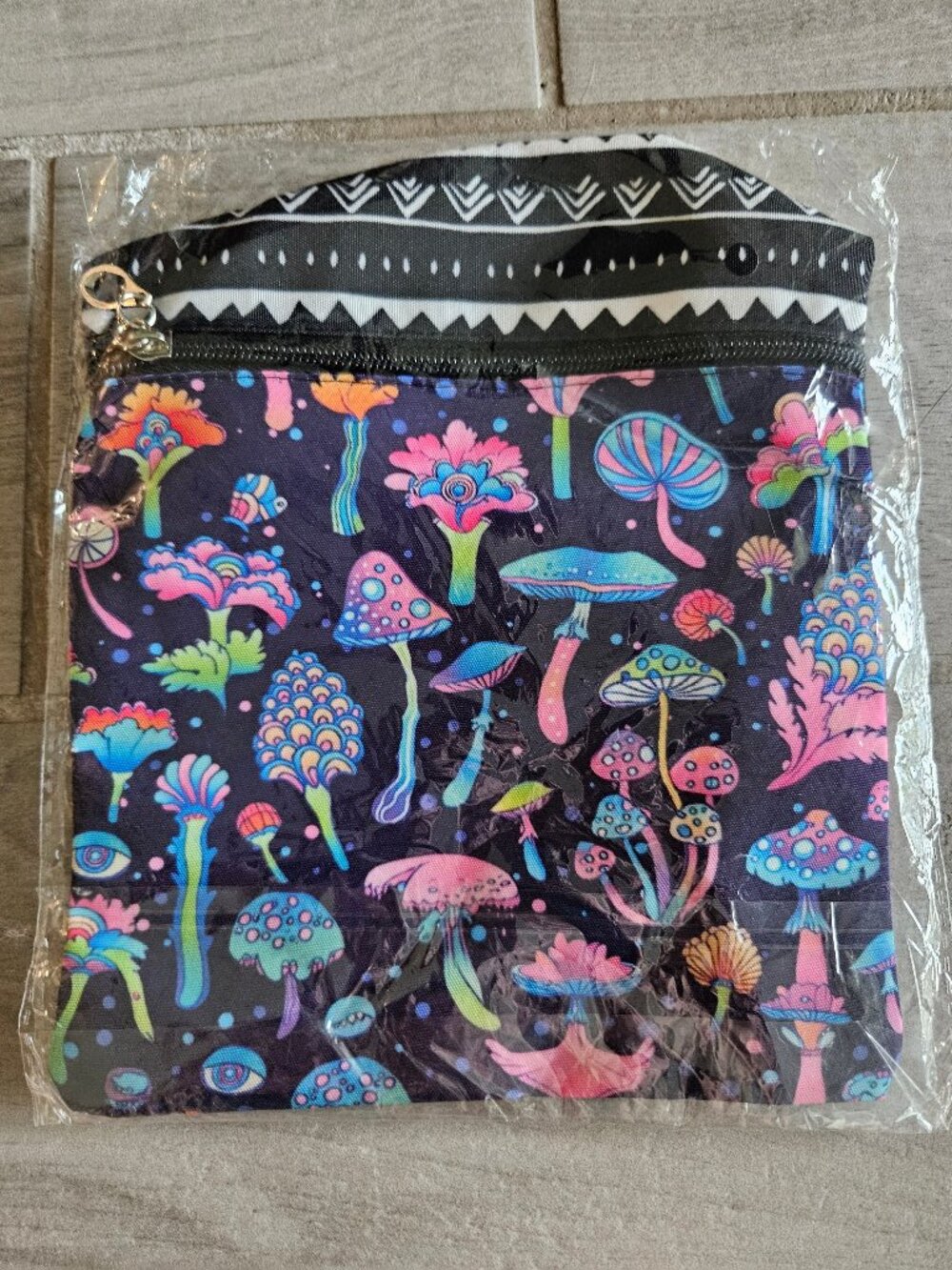 NEW Mushroom Crossbody Bag Psychedelic Whimsigoth Festival Purse Adjustable